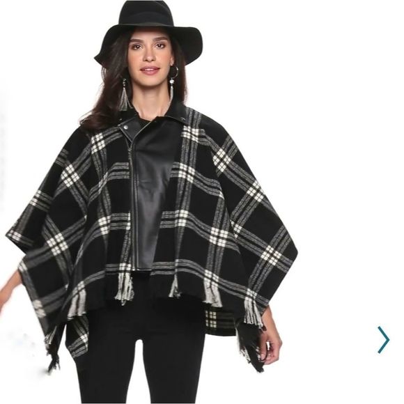 1 DAY SALE NEW ROCK & REPUBLIC Plaid Fringe Moto Biker Poncho Cape Jacket Shawl - Picture 2 of 13